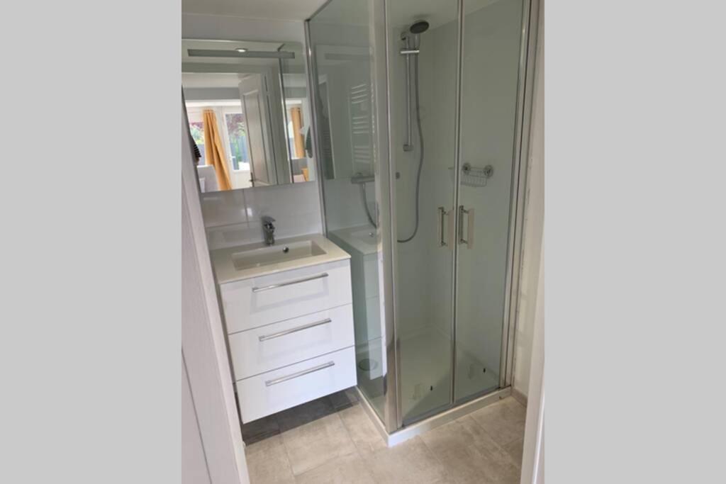 Nouveau - Studio Aux Portes De Brest Bohars Екстер'єр фото